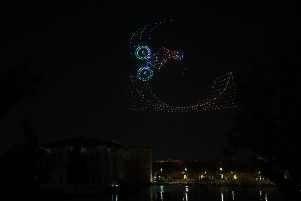 Outdoor drone show for Konya Bicycle Festival